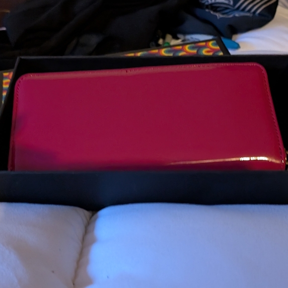 Kurt Geiger Chelsea (Pink/Fuchsia) Patent Leather Clutch (NWT) - Picture 6 of 16